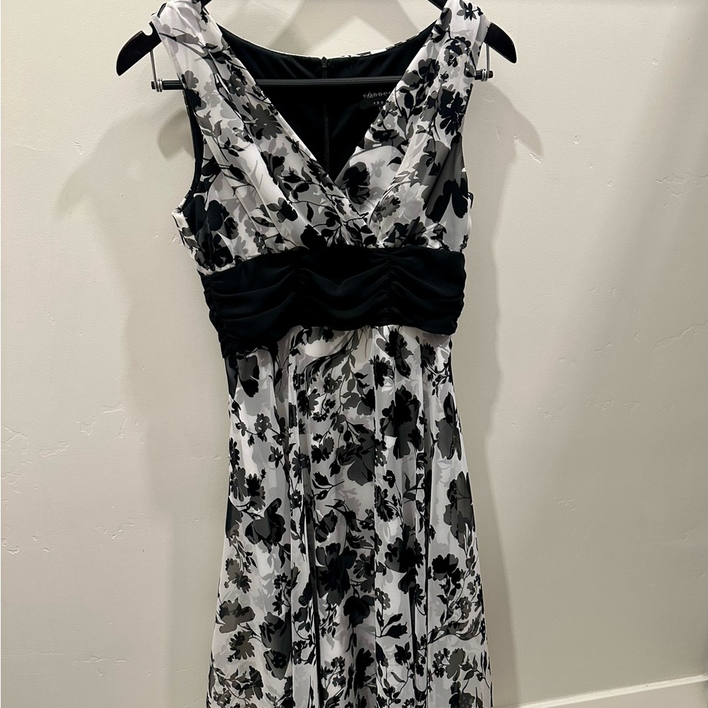 Connected Apparel Black and White Floral Midi Dress